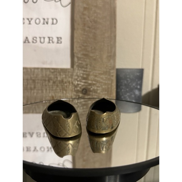 3 1/2 Inch Vintage Brass Shoe Micro Ashtray Made In India (2) Tiny Trinkets - Picture 5 of 8